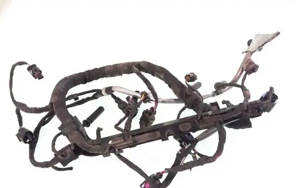 Seat Leon (5F) Engine installation wiring loom 04L971824