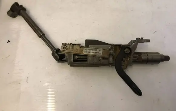 Mini Cooper Countryman R60 Steering wheel axle 9804695 3002204804