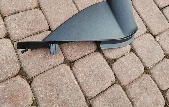 Opel Corsa F Dashboard side end trim 39176068