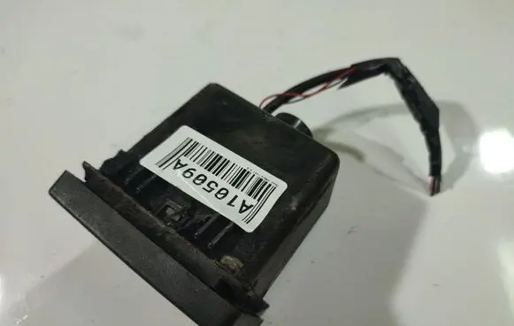 Opel Omega B1 Glove box 