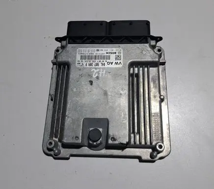 Volkswagen Tiguan Engine control unit/module 04L907309P 0281031483