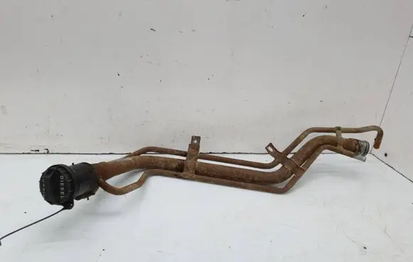 Hyundai ix 55 Fuel tank filler neck pipe 