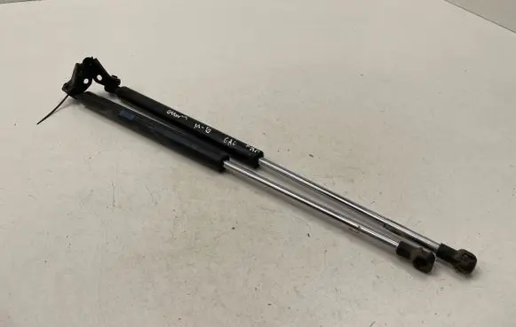 Mazda 6 Tailgate/trunk strut/damper