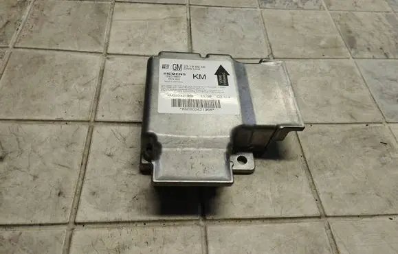Opel Signum Airbag control unit/module 13186948 330518650 5WK43654