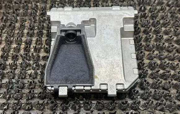 Mercedes-Benz E W212 Windshield/windscreen camera A0009057402 A0009052100 A0009025612