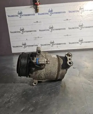 Opel Zafira B Air conditioning (A/C) compressor (pump) 13124752