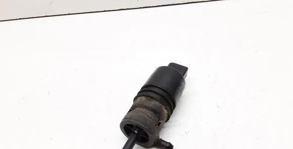 BMW 5 F10 F11 Windscreen/windshield washer pump 8362154