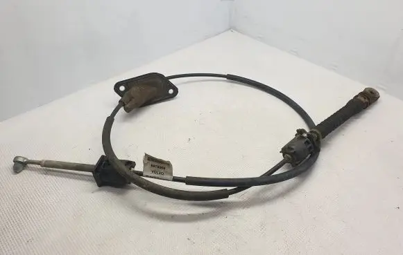 Gear shift cable linkage