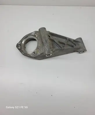 Buick Encore I Driveshaft support bearing bracket 
