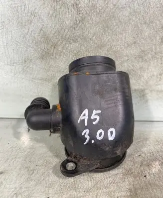 Audi A5 8T 8F Turbo air intake inlet pipe/hose 059129955e