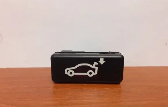 BMW X5 E70 Tailgate/boot open switch button 8375580 4736