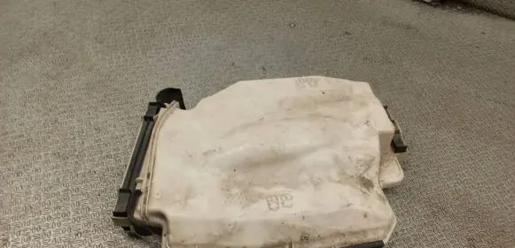 BMW 1 E81 E87 Fuse box cover 7544575