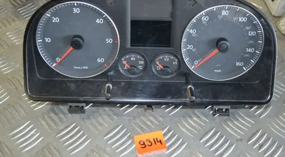 Volkswagen Touran I Speedometer (instrument cluster) 1T0920964A