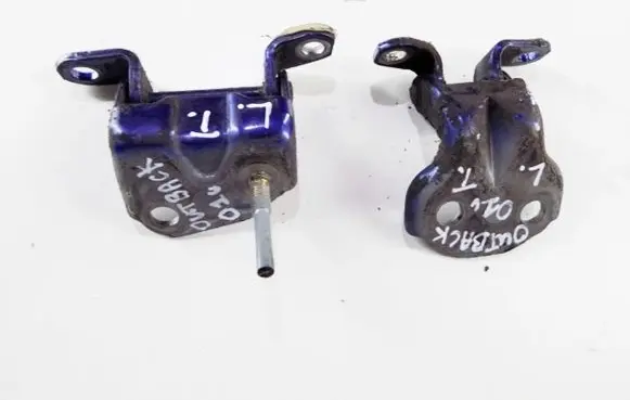 Subaru Legacy Rear door hinge set 