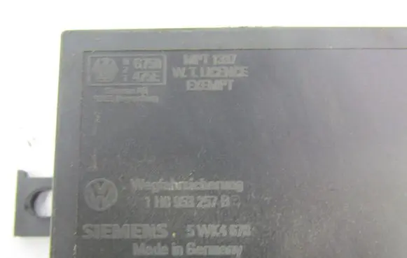 Skoda Felicia II Immobilizer control unit/module 1H0953257B
