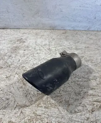Ford Mustang VI Muffler ending 700379