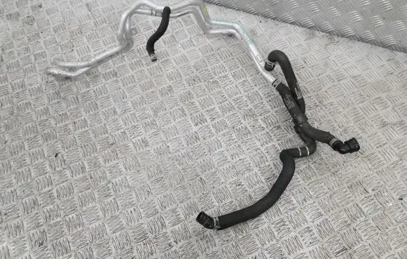 Mercedes-Benz B W247 Engine coolant pipe/hose 