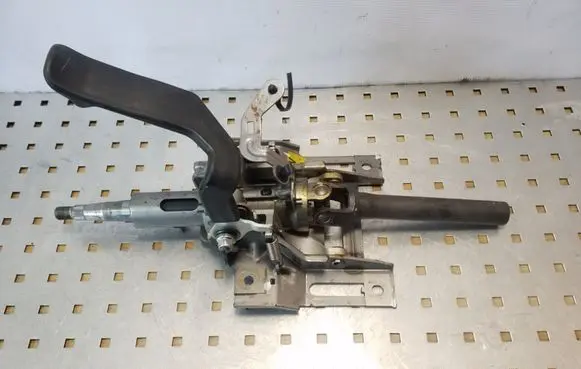 Steering wheel axle
