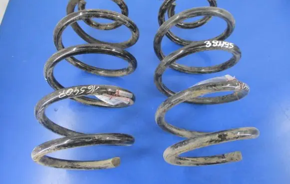 Volkswagen Transporter - Caravelle T5 Front coil spring