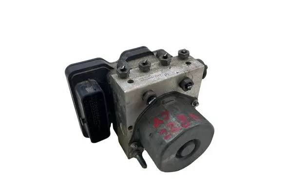 Mercedes-Benz A W176 ABS Pump A0094316412