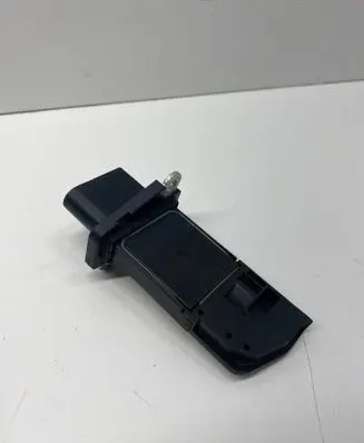 Audi A6 S6 C6 4F Mass air flow meter 059906461K