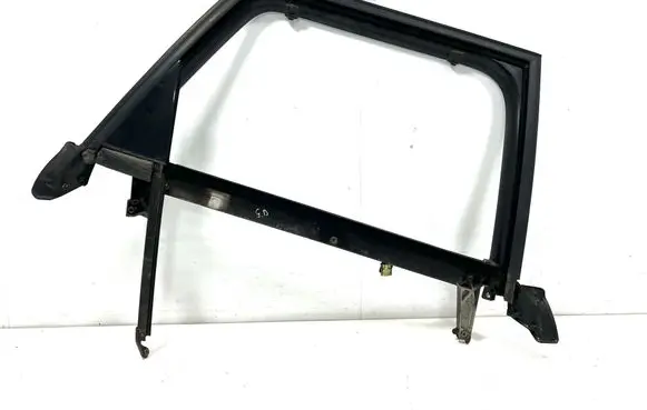 Audi A4 S4 B7 8E 8H Rear door window/glass frame 