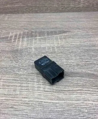 Mitsubishi Galant Other relay 1567000780 MB629085
