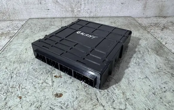 Mitsubishi Galant Engine control unit/module MR578279 E6T35472