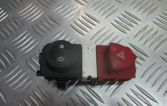 Renault Scenic II - Grand scenic II Hazard light switch