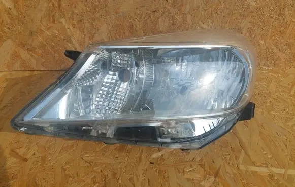Toyota Yaris Headlight/headlamp 3506838