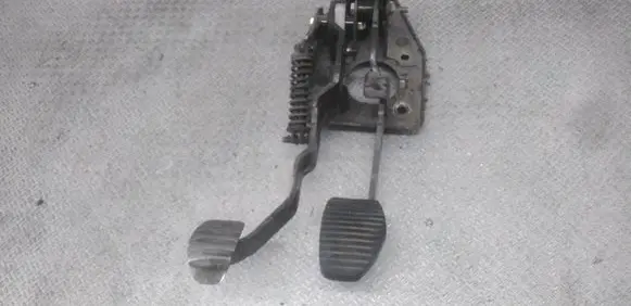 Citroen Xsara Picasso Pedal assembly 09143002H