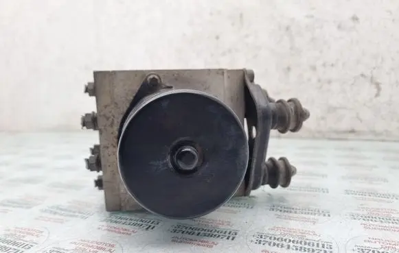 Volkswagen PASSAT B6 ABS Pump 3C0614095P