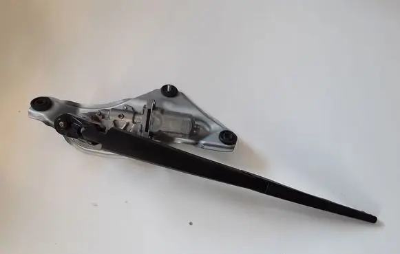 Hyundai Tucson TL Rear window wiper motor 98700D3000