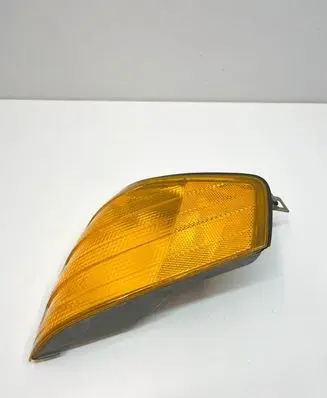 Mercedes-Benz SL R129 Front indicator light A1298260243 1305231912