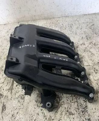 BMW 1 E81 E87 Intake manifold