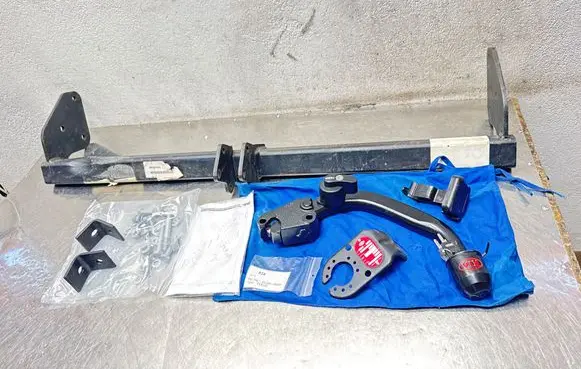 KIA Ceed Detachable towbar E61001H002