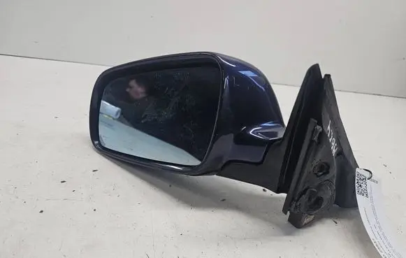 Audi A6 S6 C4 4A Front door electric wing mirror