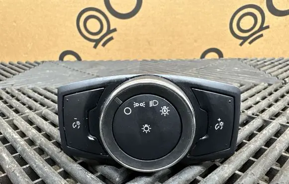Ford Mustang VI Light switch DG9T13D061CEW