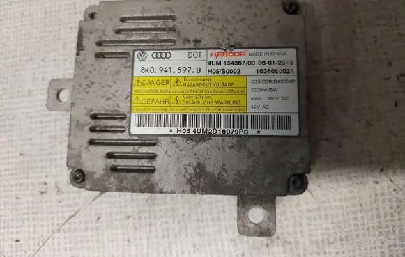 Volkswagen PASSAT B7 Headlight ballast module Xenon 8K0941597B 1036060024