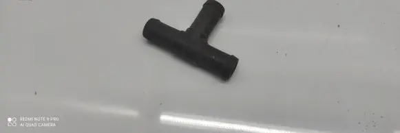 Coolant pipe/hose
