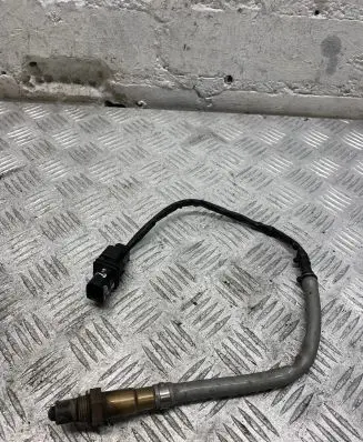 Volkswagen PASSAT CC Lambda probe sensor 06F906262