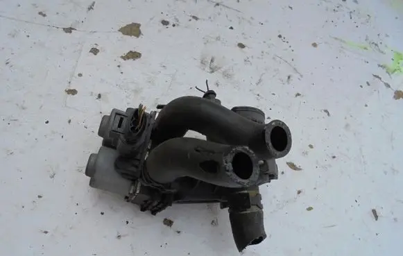 Audi A6 S6 C6 4F ABS pump bracket POZOSTAE