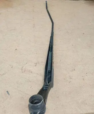 KIA Picanto Front wiper blade arm 123221