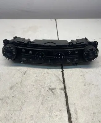 Mercedes-Benz E AMG W211 Climate control unit 2118300190 477705 00012804