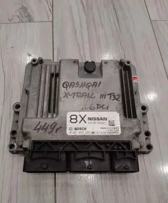 Nissan X-Trail T32 Engine control unit/module ECU 0281032229