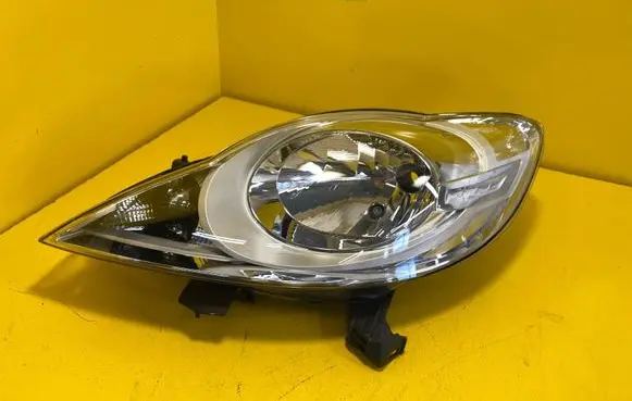 Peugeot 107 Headlight/headlamp 90004922