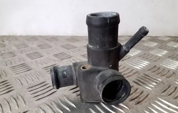 Volkswagen Sharan Engine coolant pipe/hose 028121132A