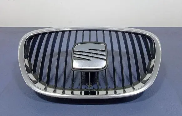 Seat Altea XL Front grill 5P0853654