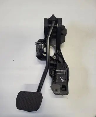 Mercedes-Benz A W177 Brake pedal bracket assembly 