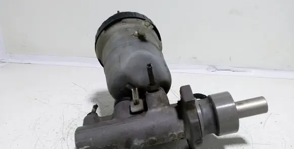 Volvo S40, V40 Master brake cylinder 310052